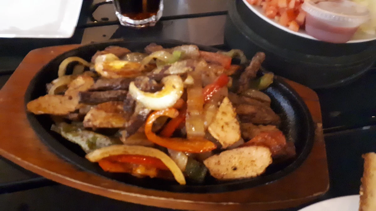 Combo Steak and Chicken Fajitas