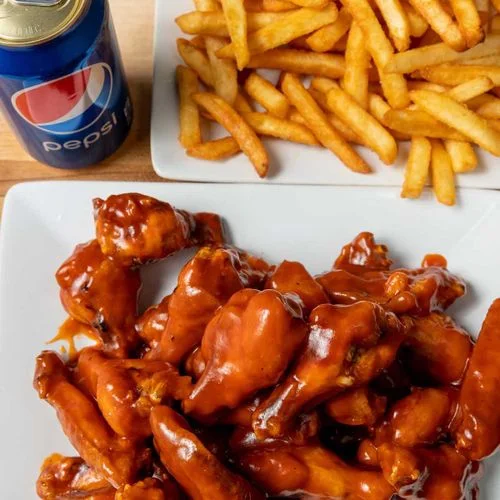 Chicken Wings with Fries
