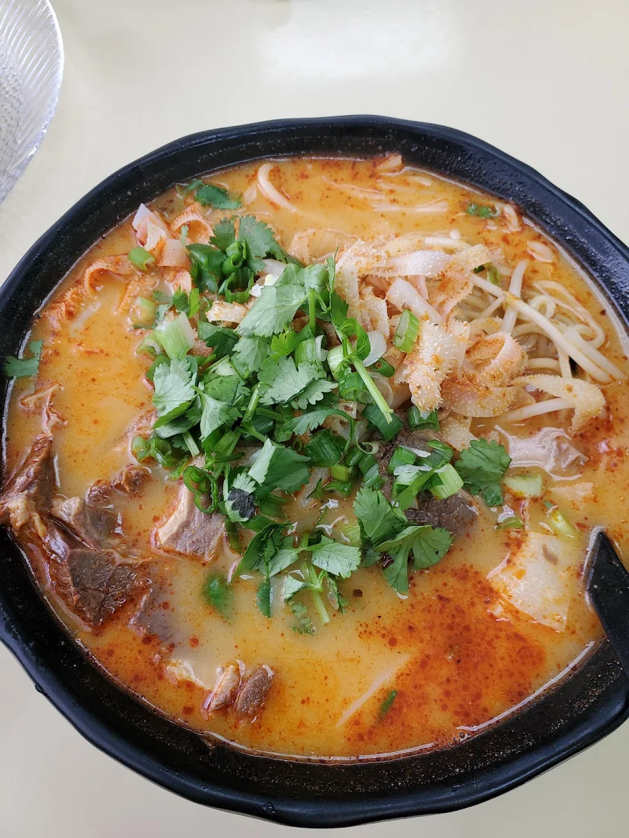 Curry Laksa with Brisket and Tripe