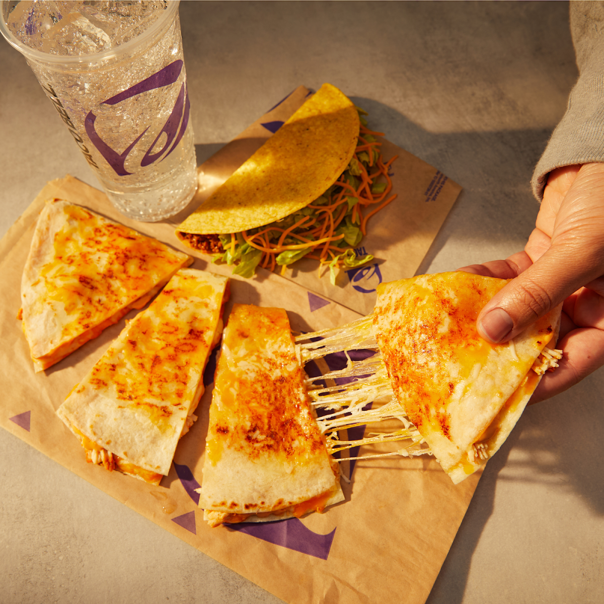 Highlights, Taco Bell