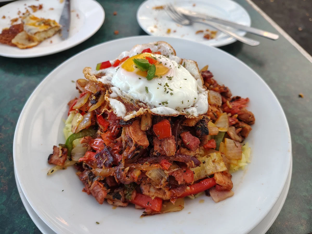 Meat Lovers Rice Bowl