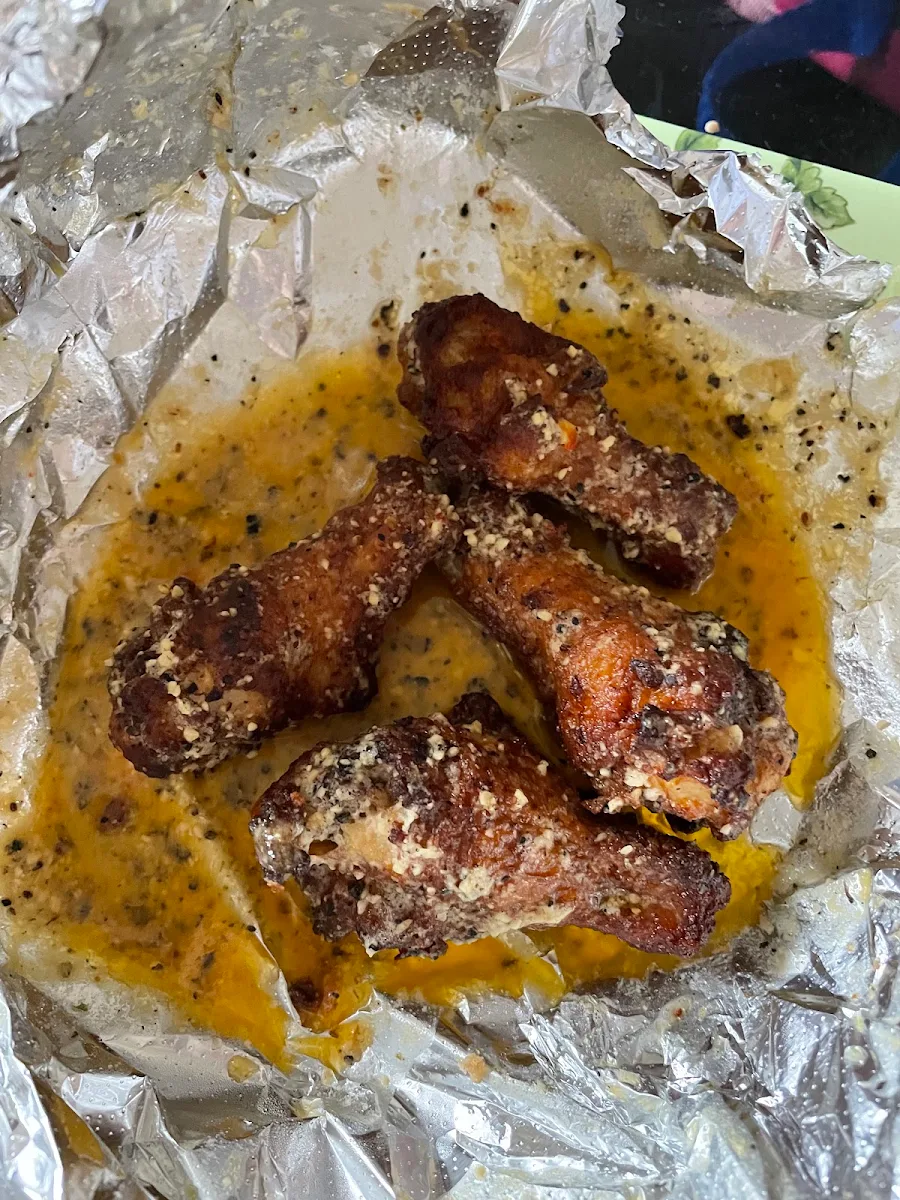 Honey Garlic Wings Lol