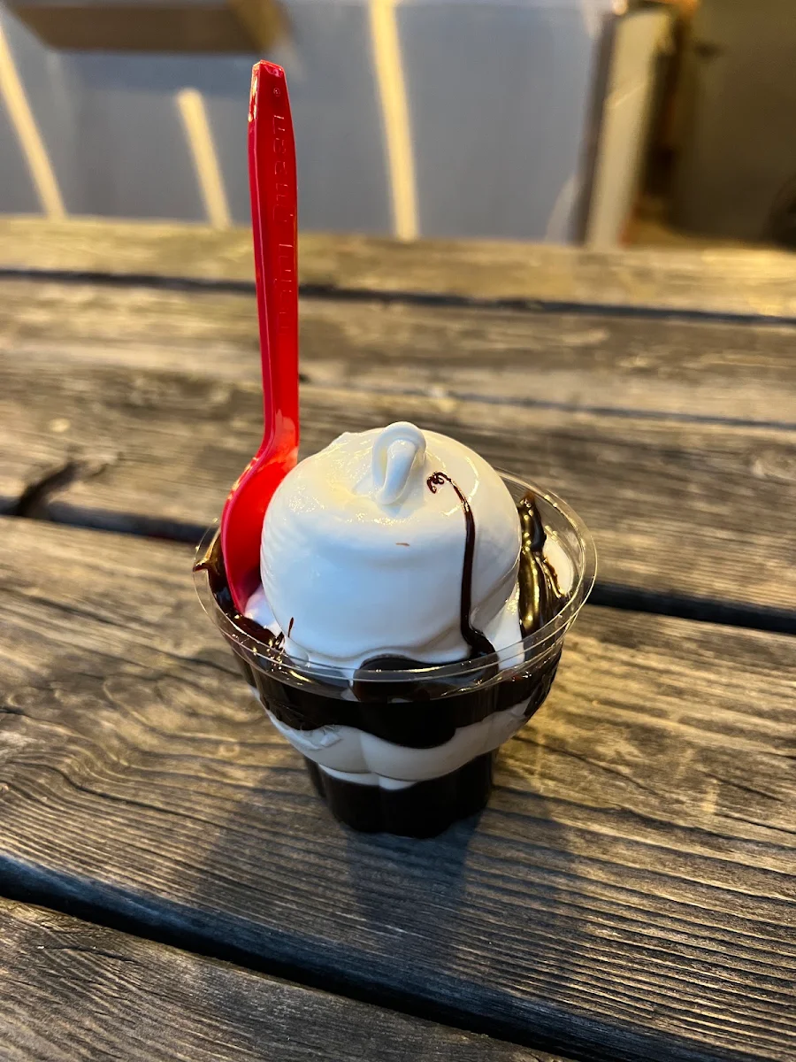 Hot Fudge Sundae