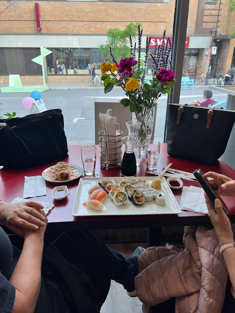 Highlights, Akami sushi