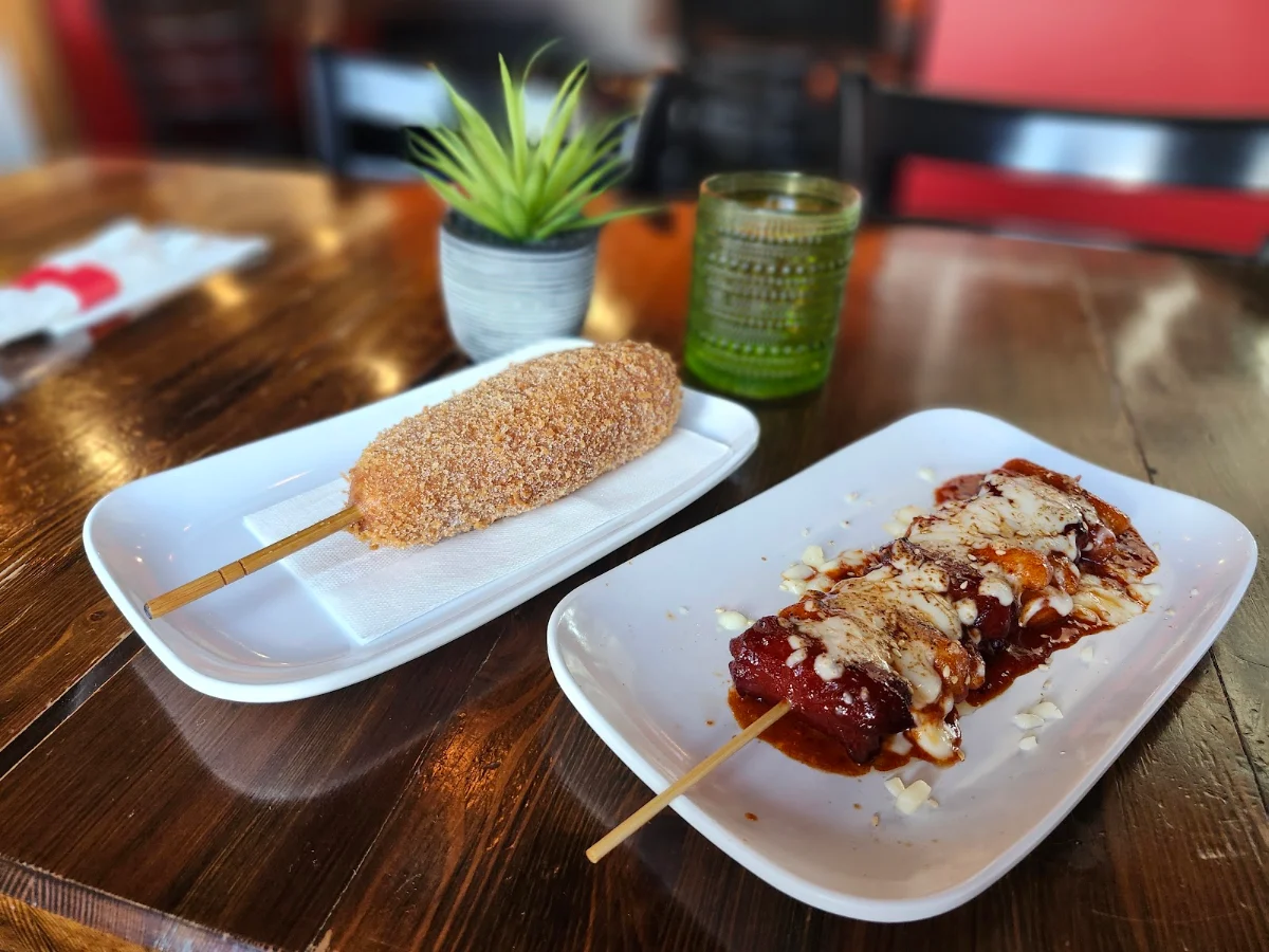 Mozza & Sausage and so-Tteok