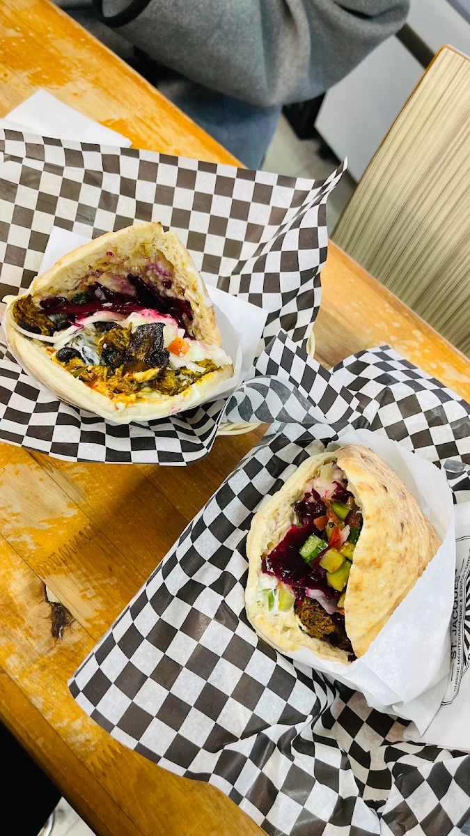 Falafel Pita Sandwich