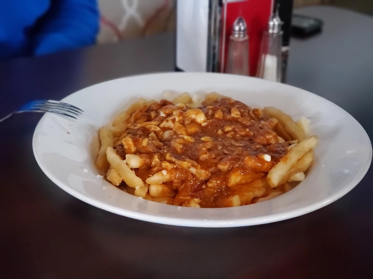 Butter Chicken Poutine