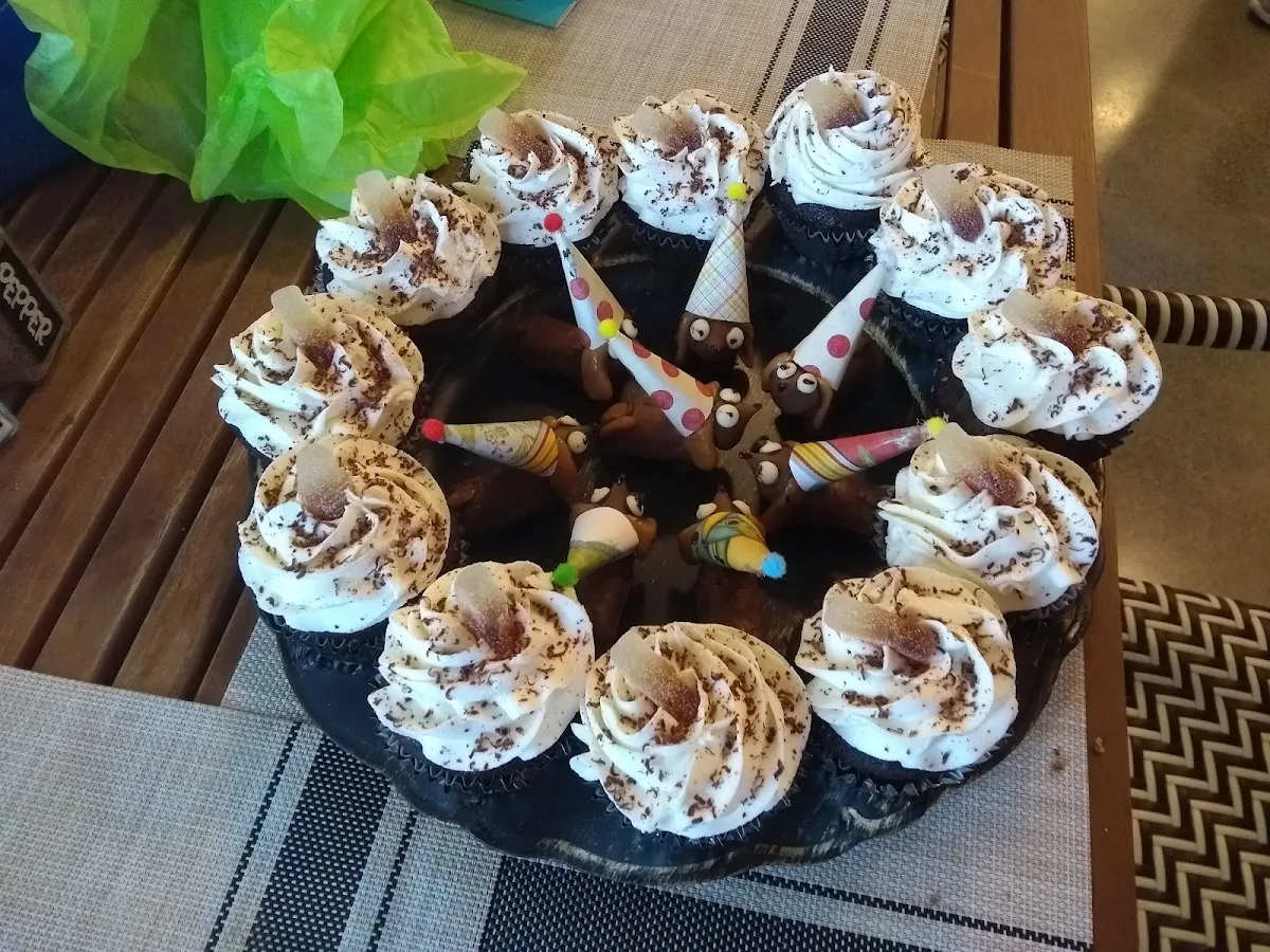 Party Tray of Cupcakes