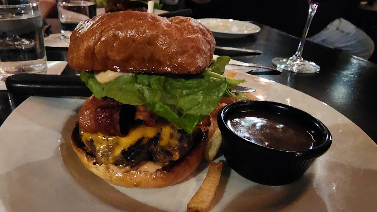 3 Napkin Burger