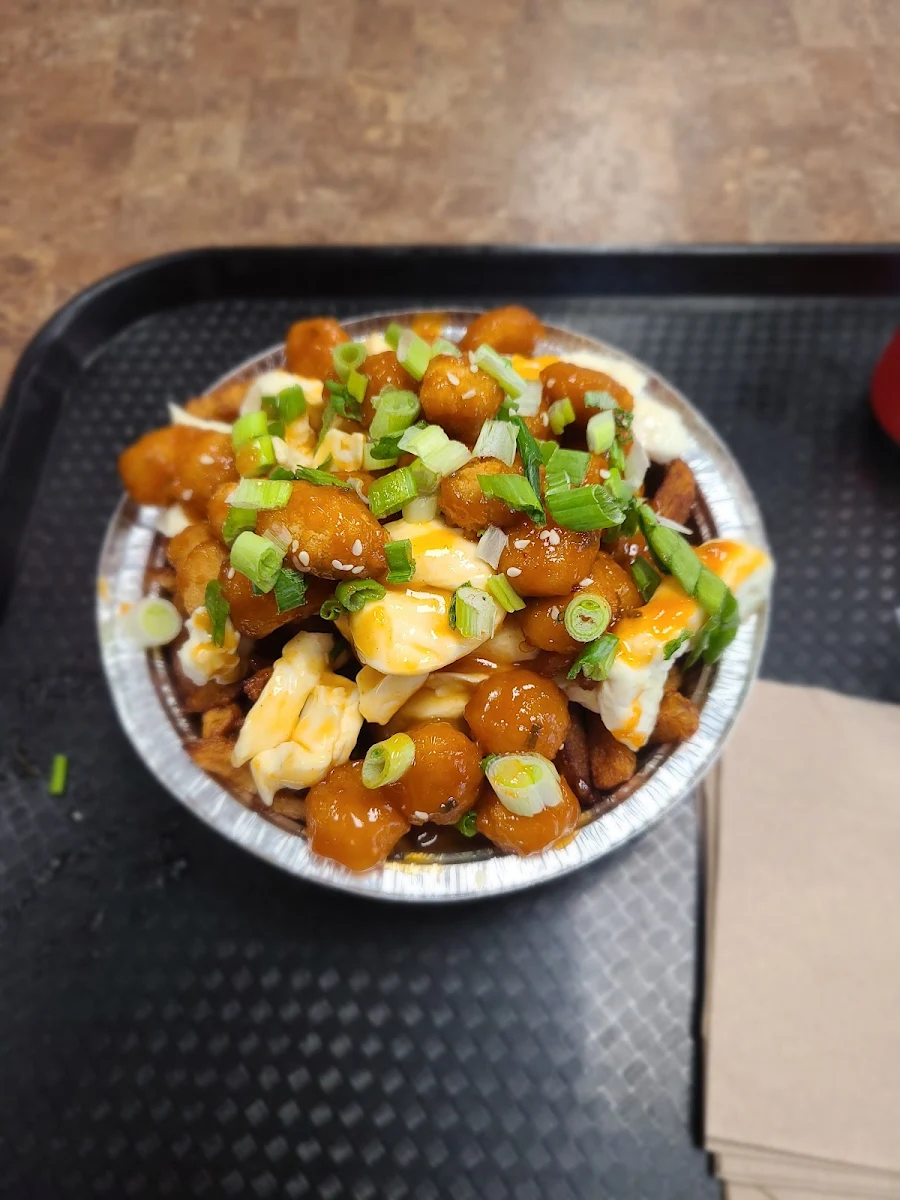 General Tao Poutine