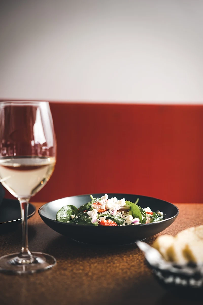 Spinach and Strawberry Salad with Goat Cheese