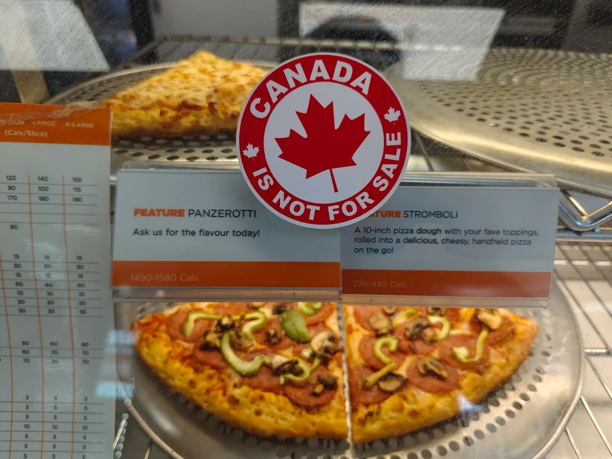 Canadian EH Pizza