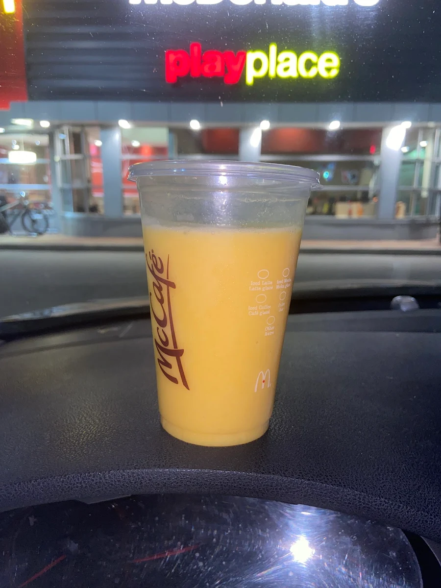 Mango Pineapple Refresher 150 0 Cals