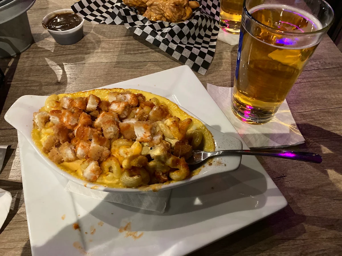 Buffalo Mac N Cheese