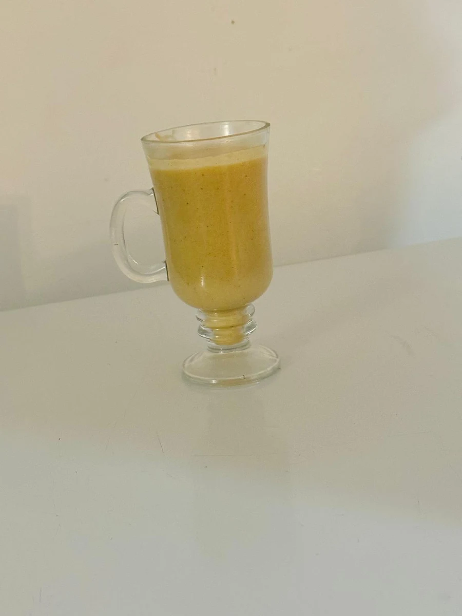 Verre de Jus de Gingembre Maison Home Made Ginger Juice Glass