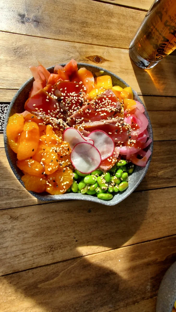 Seared Tuna Poke Bowl