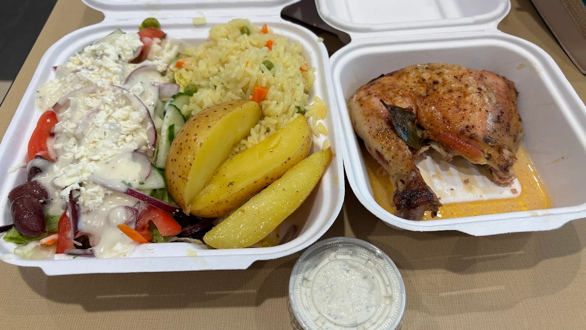 Grilled Salmon and Chicken Plates
