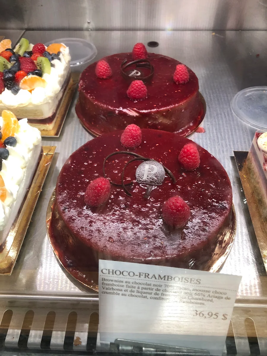 Raspberry and Chocolate Cake