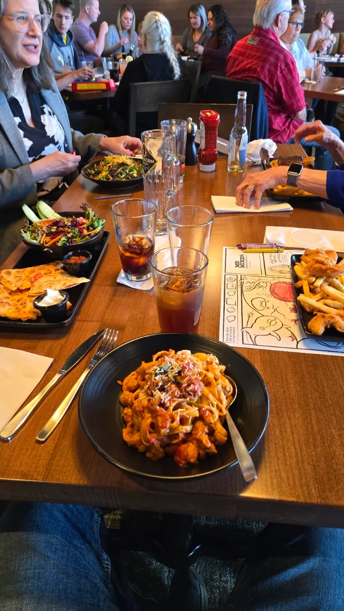 Highlights, MR MIKES SteakhouseCasual
