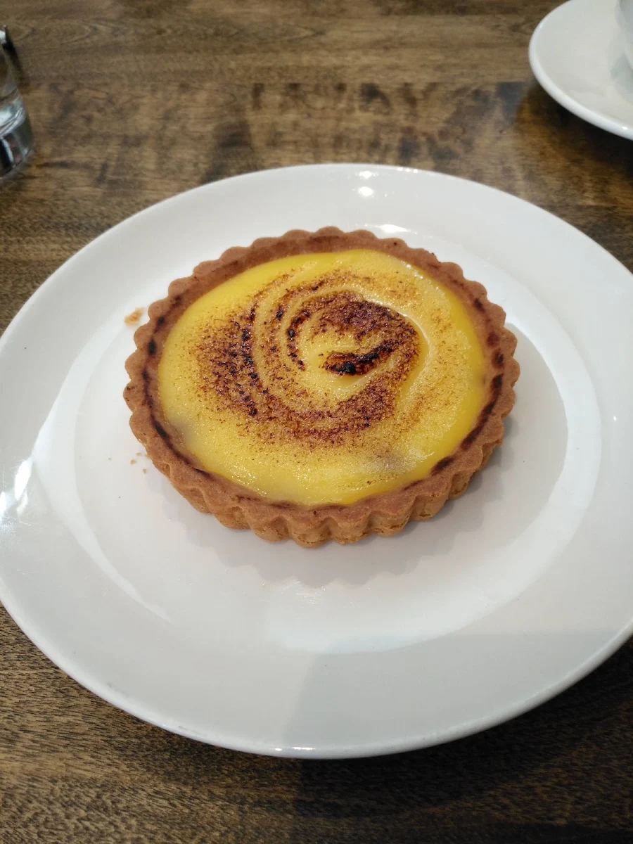 Lemon Tart with Blueberries