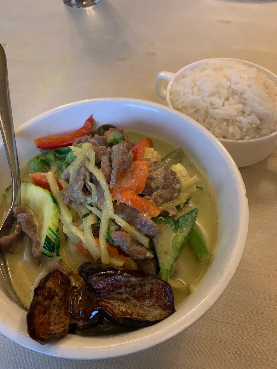 Green Curry Beef