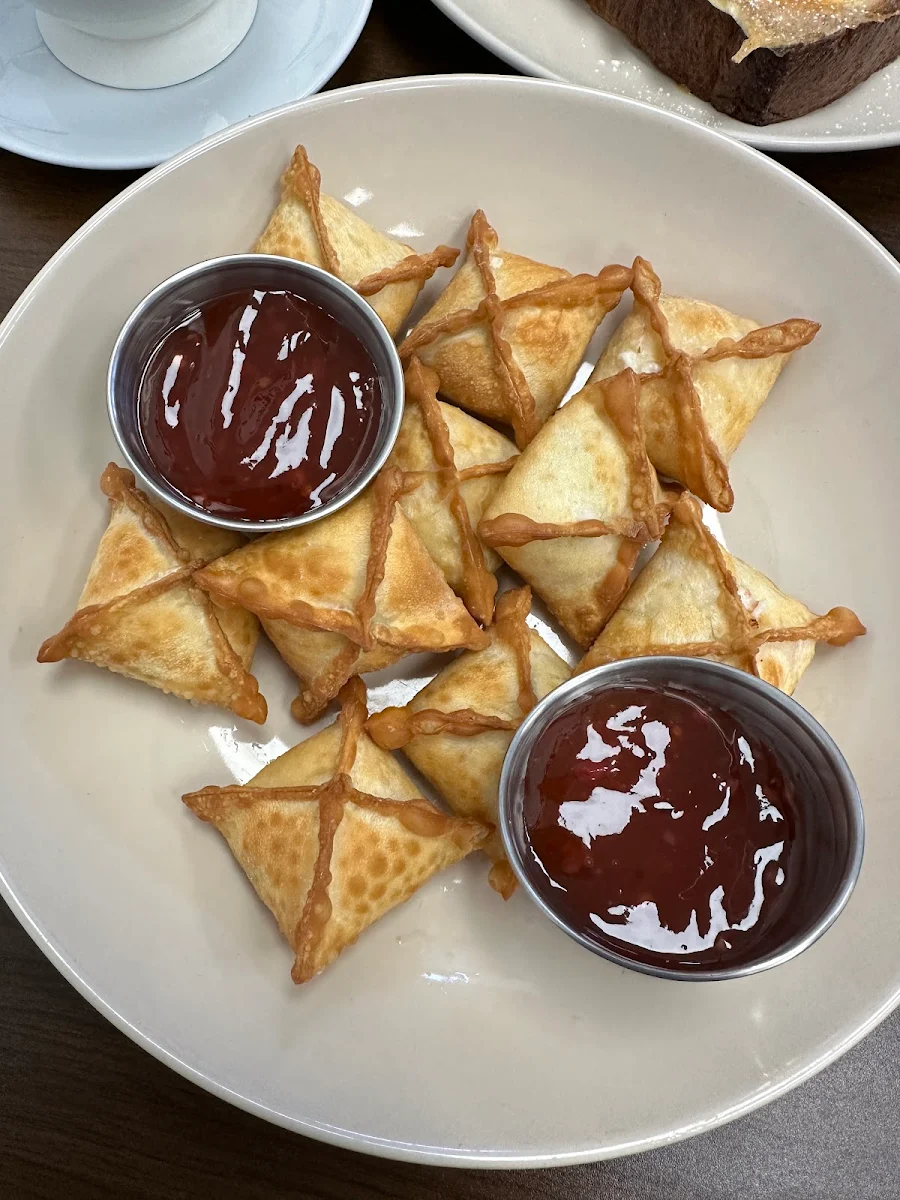 Crab Rangoon