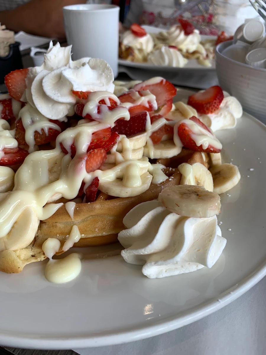 Highlights, Fruit Oeufolie Mascouche