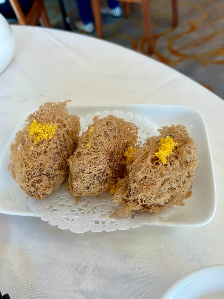 Deep-Fried Taro Dumpling Filled with Pork & Pine Nuts