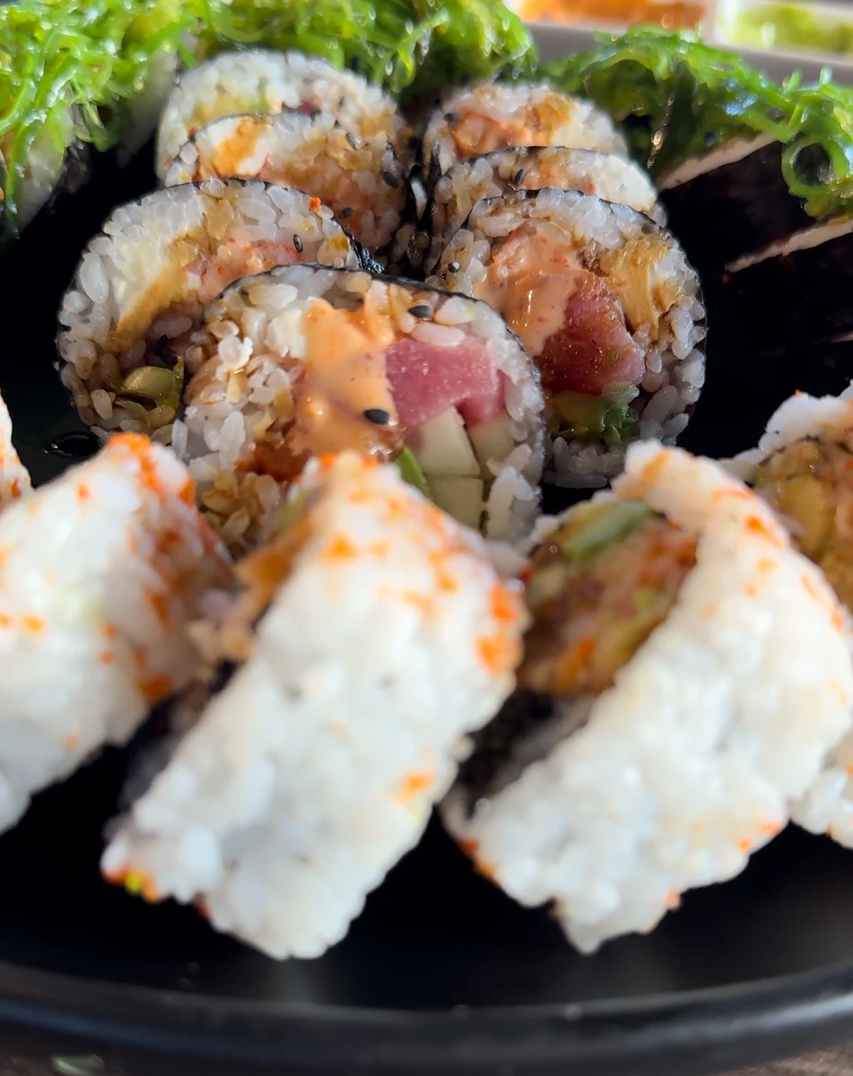 Spicy Tuna Roll 8pcs