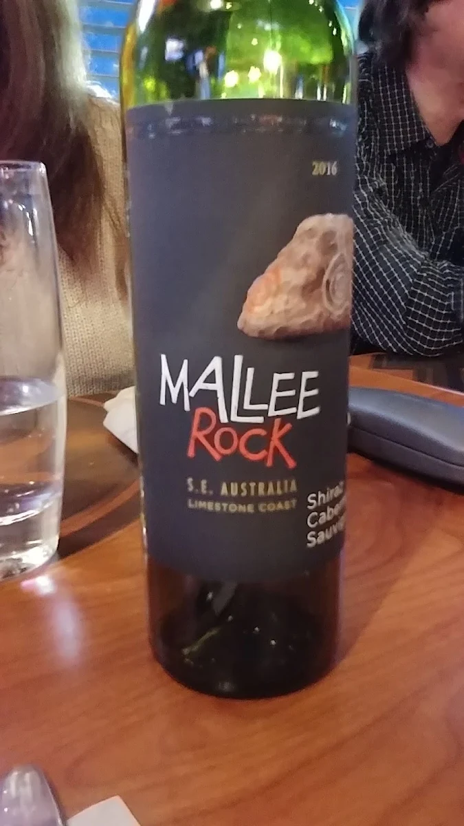 Vin Rouge Shiraz Cabernet-sauvignon