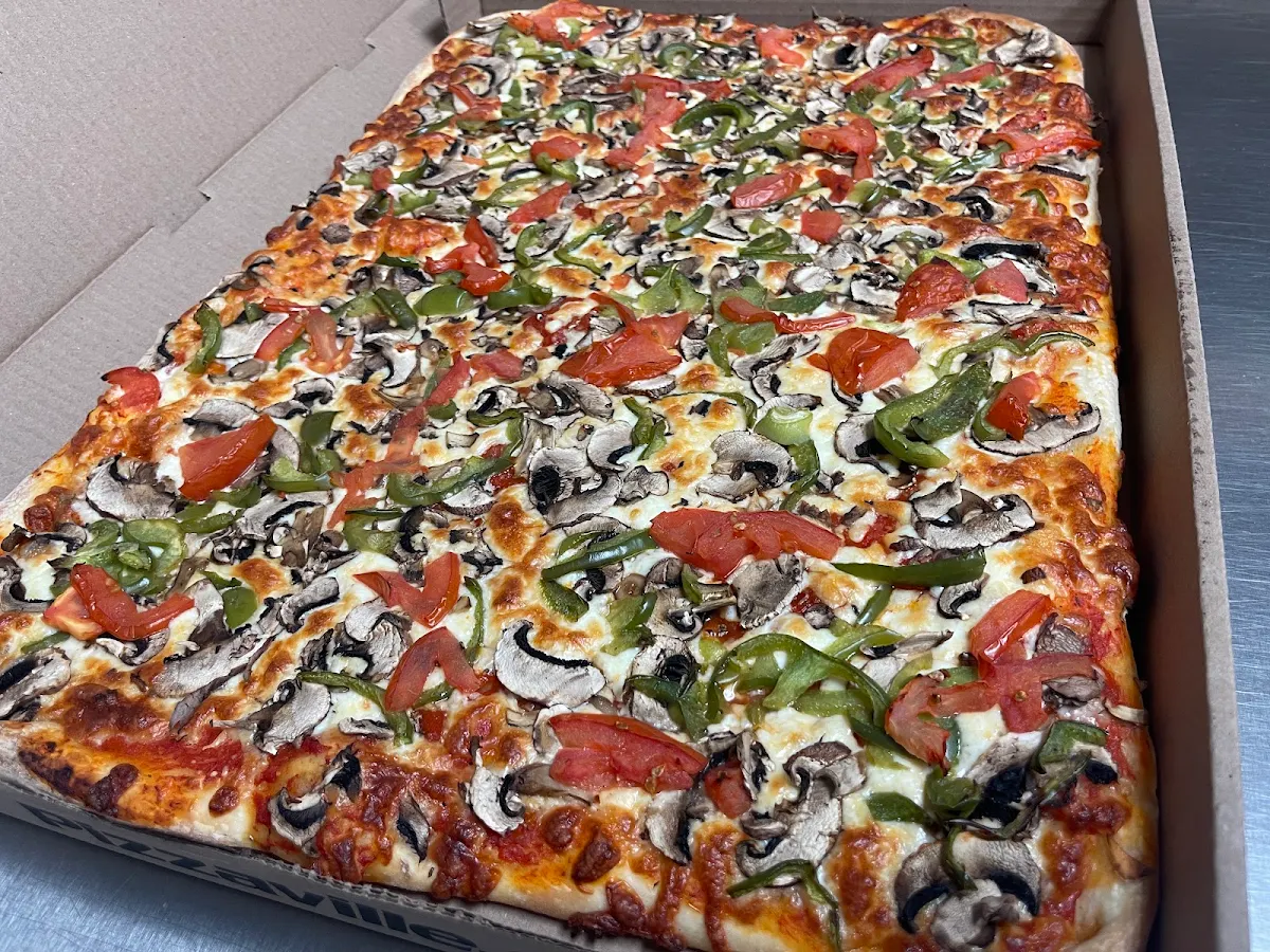 Canadian Pizza - 21 X 15 Party 24 Slices