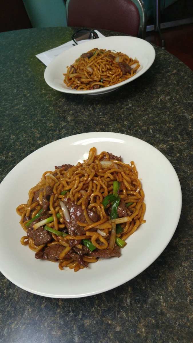 Shanghai Noodle
