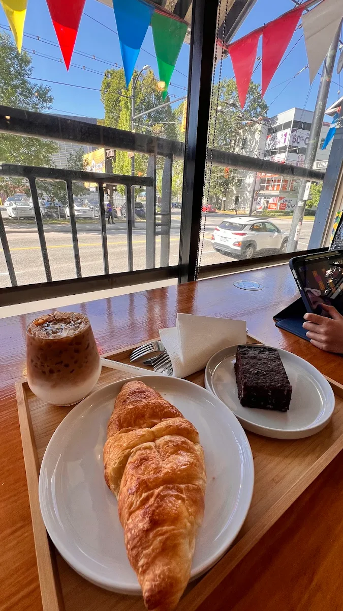 Macchiato and Butter Croissant and Brownie