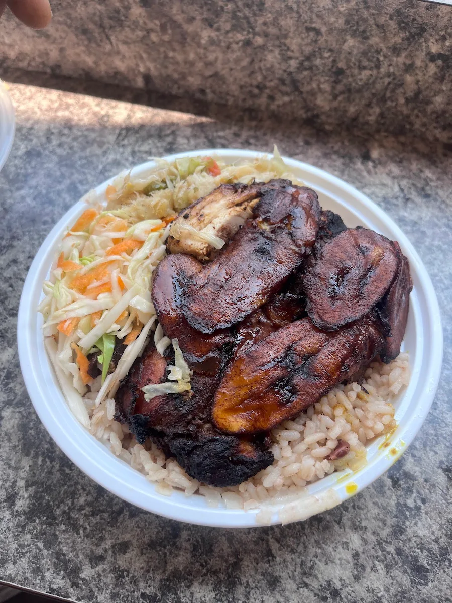 Highlights, Caribbean Queen Jerk (Lawrence Road)