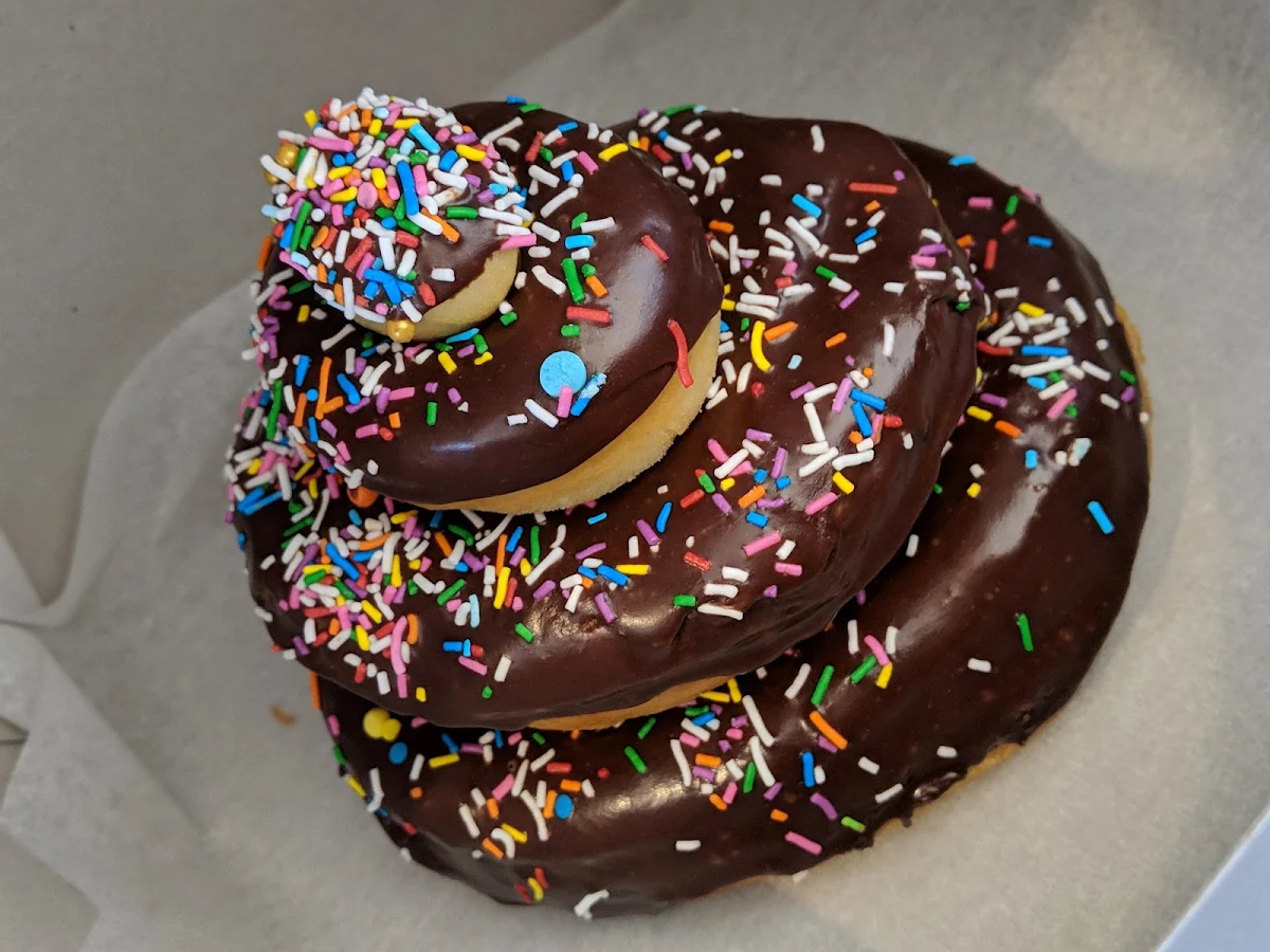 Doughnut Cake