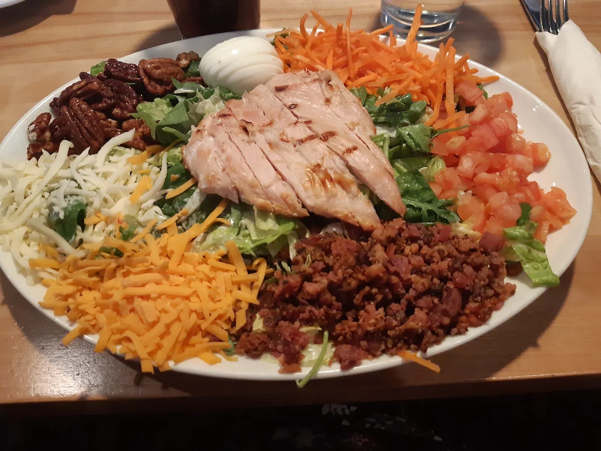 Chicken and Pecan Salad