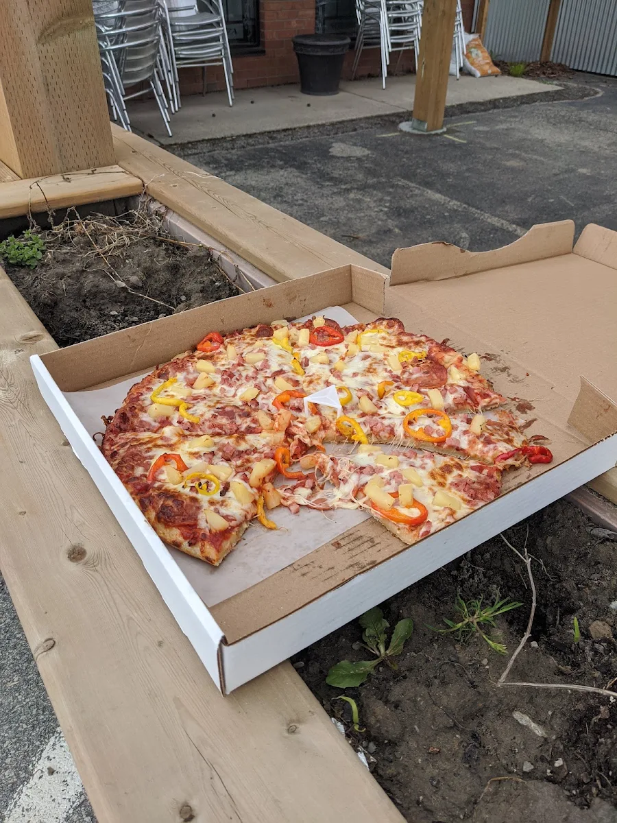 Hawaiian Pizza