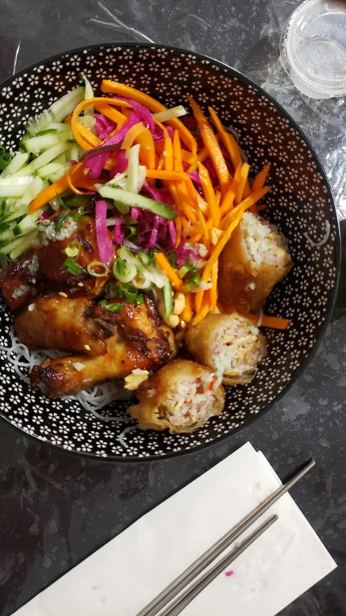 Vermicelli Noodles with Chicken