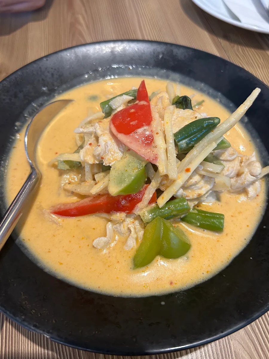 Red Curry Chicken