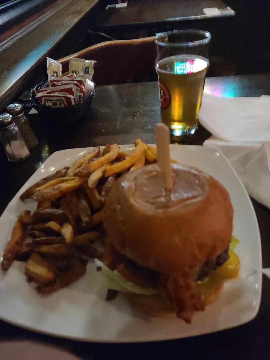 Bison Burger Deluxe