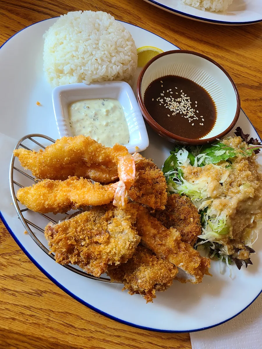 Traditional Tonkatsu with Pork and Shrimp Tempura