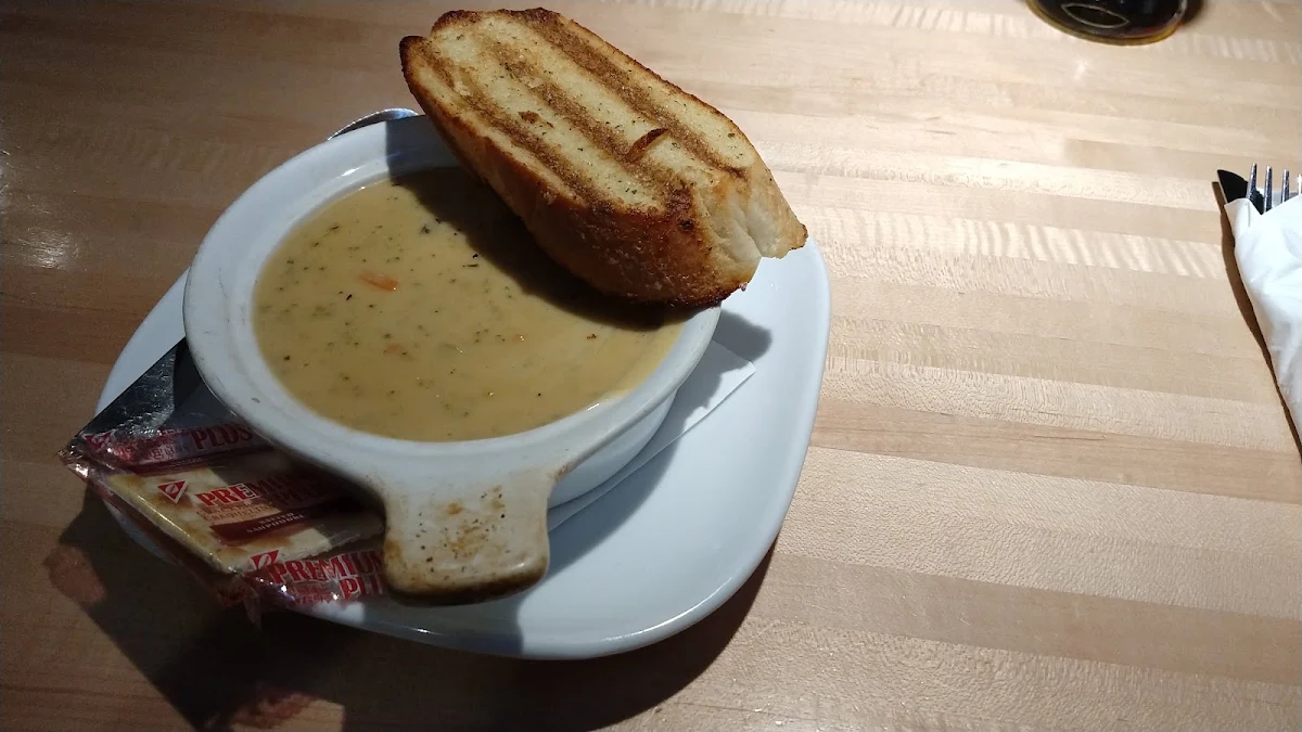 Soupe À l'oignon Bp's French Onion Soup