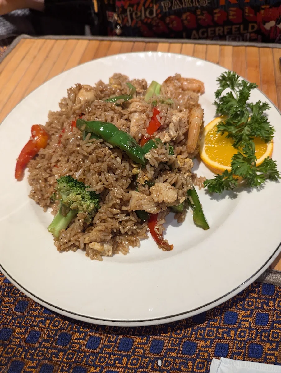 Riz Frit Aux Crevettes