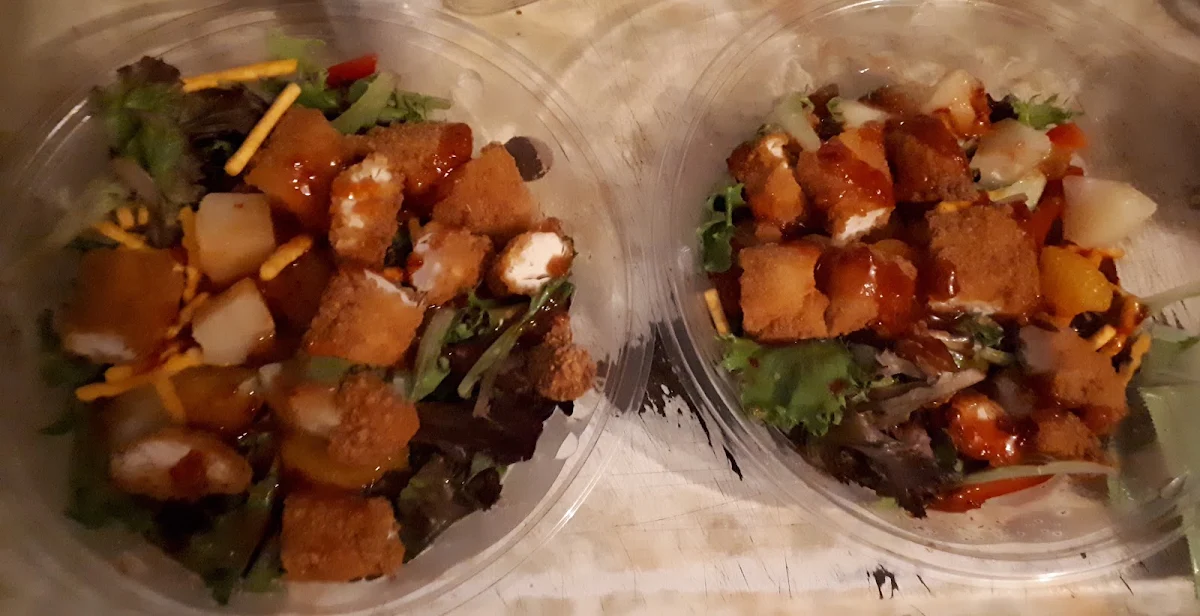 Bangkok Salad with Crispy Chicken