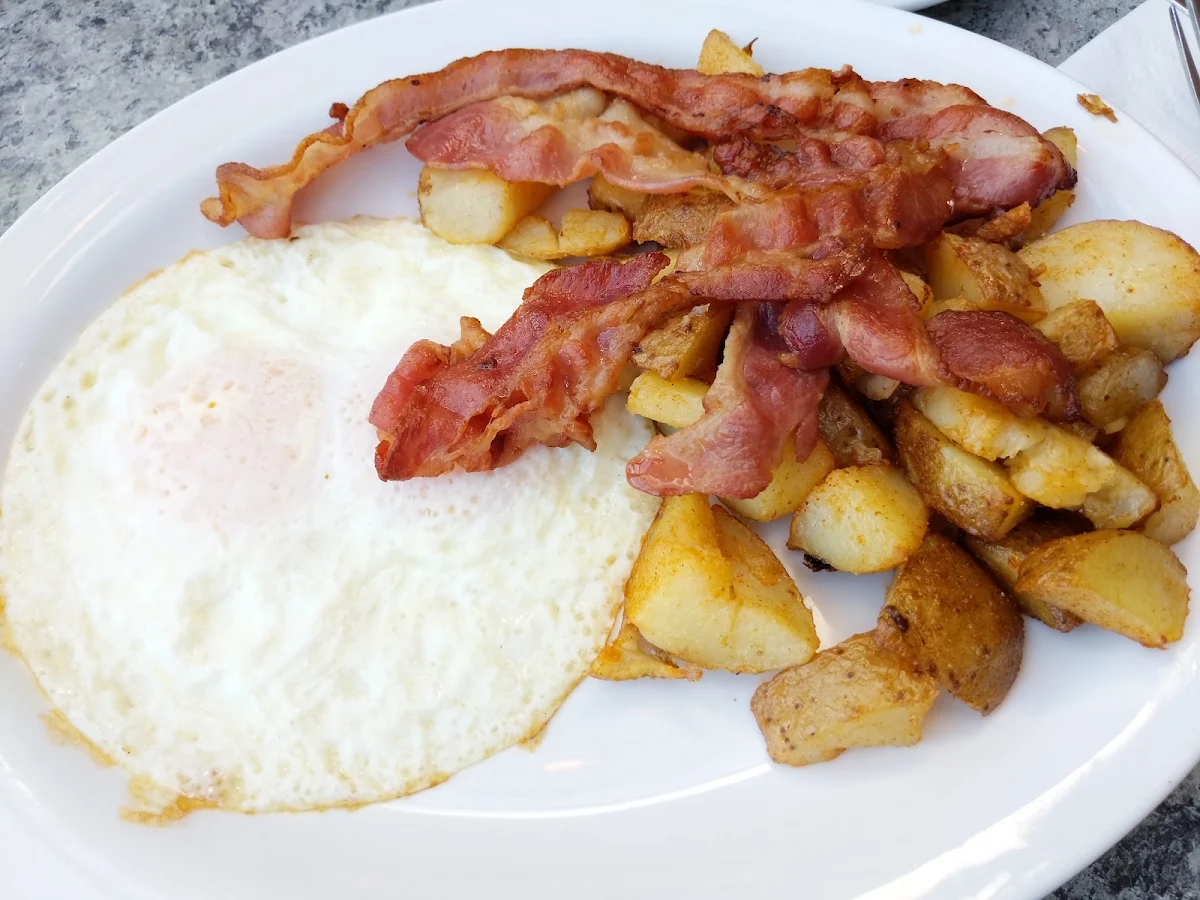 Eggs Home Fries Toast