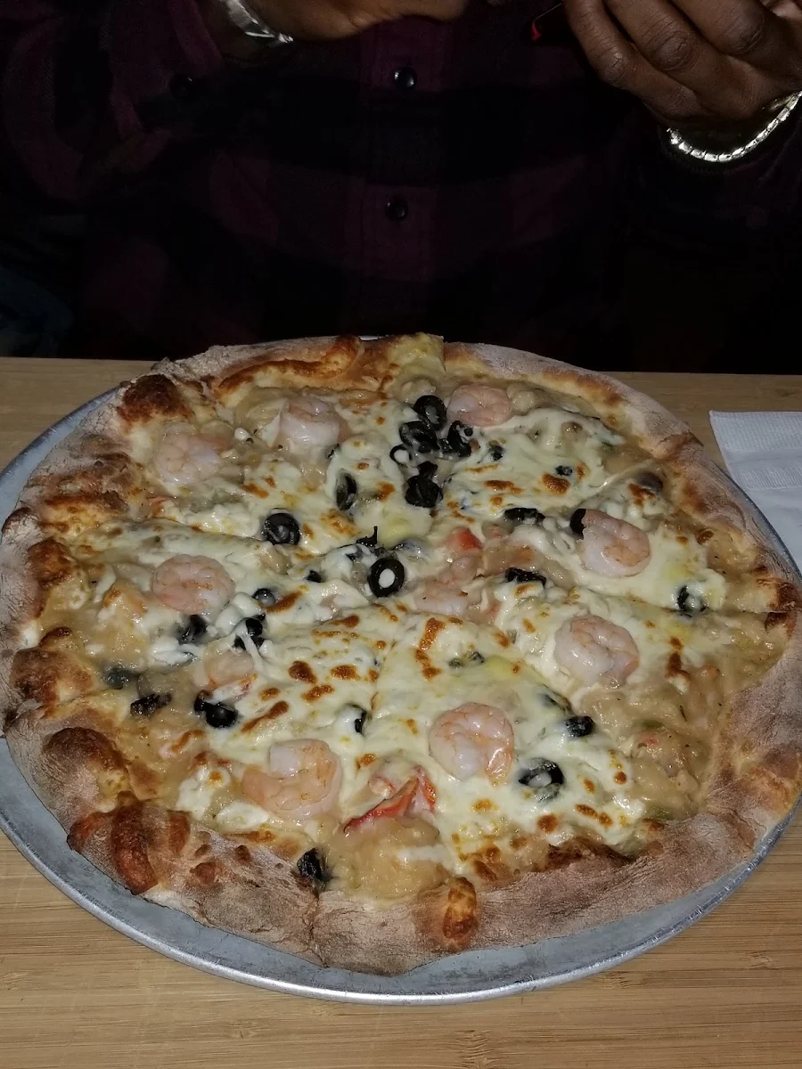 Pizza Personnalisée Olive Noire Crevette