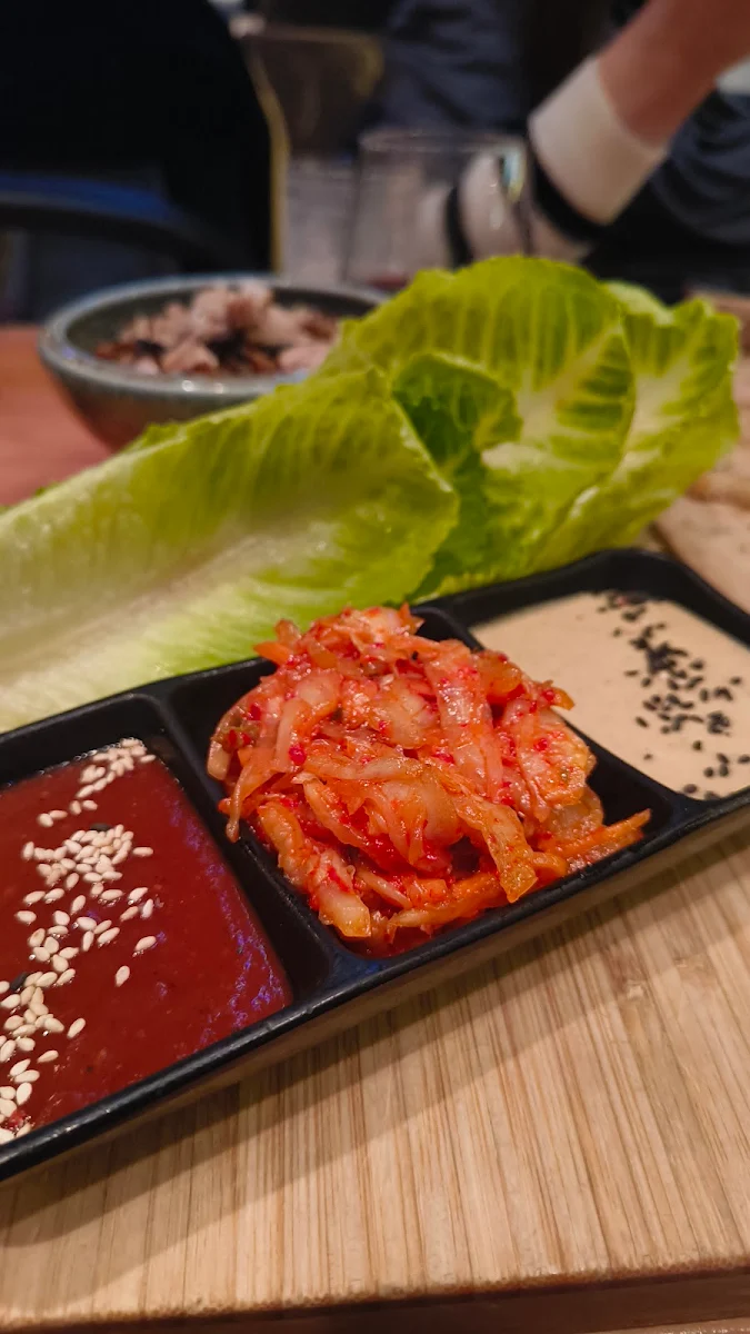 Asian Lettuce Wrap with Pork Belly