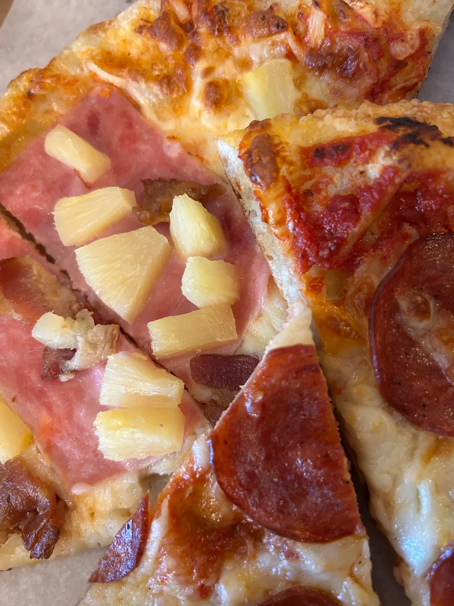 Hawaiian Pizza and Pepperoni