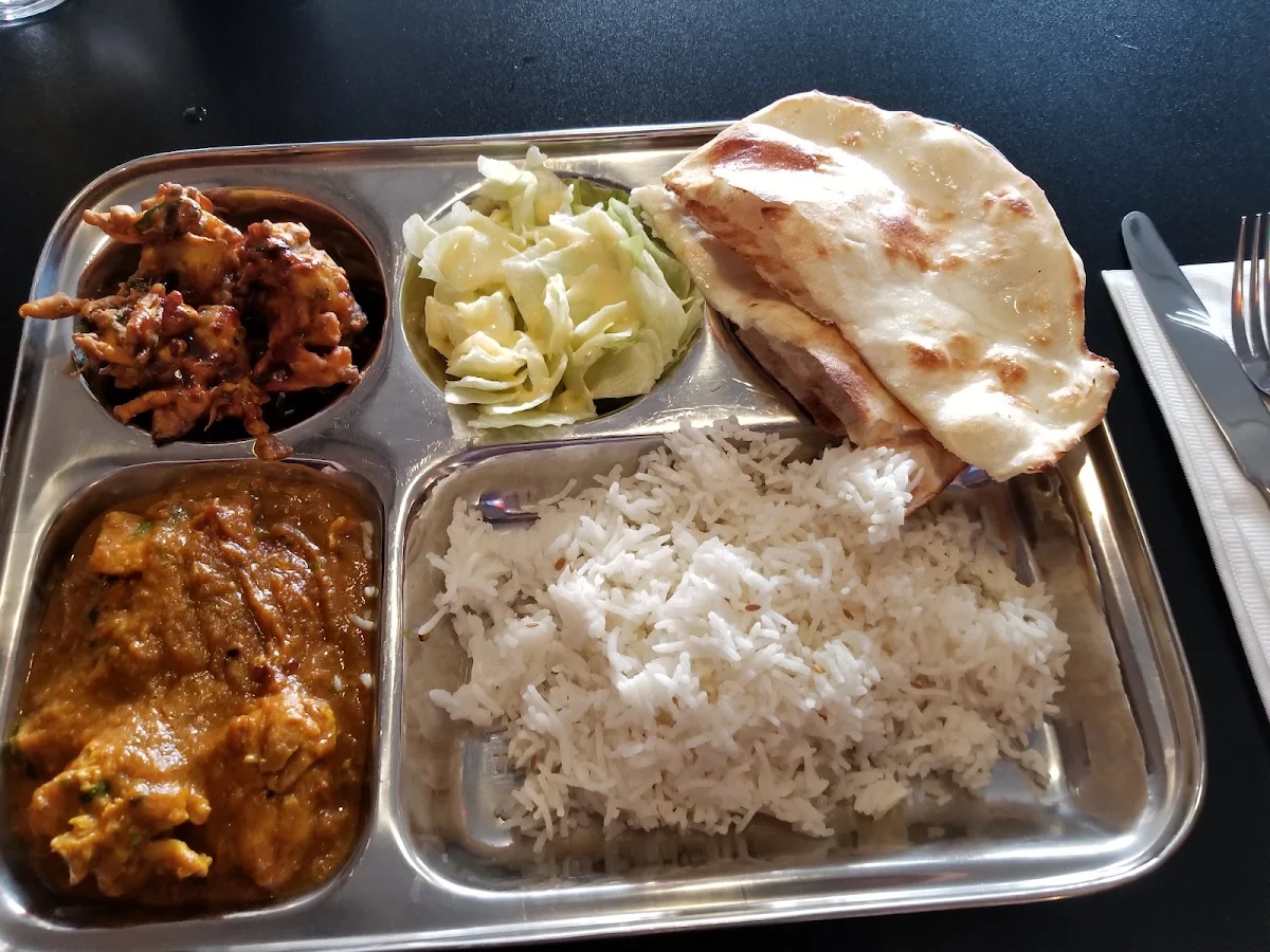 Chicken Vindaloo Lunch Special