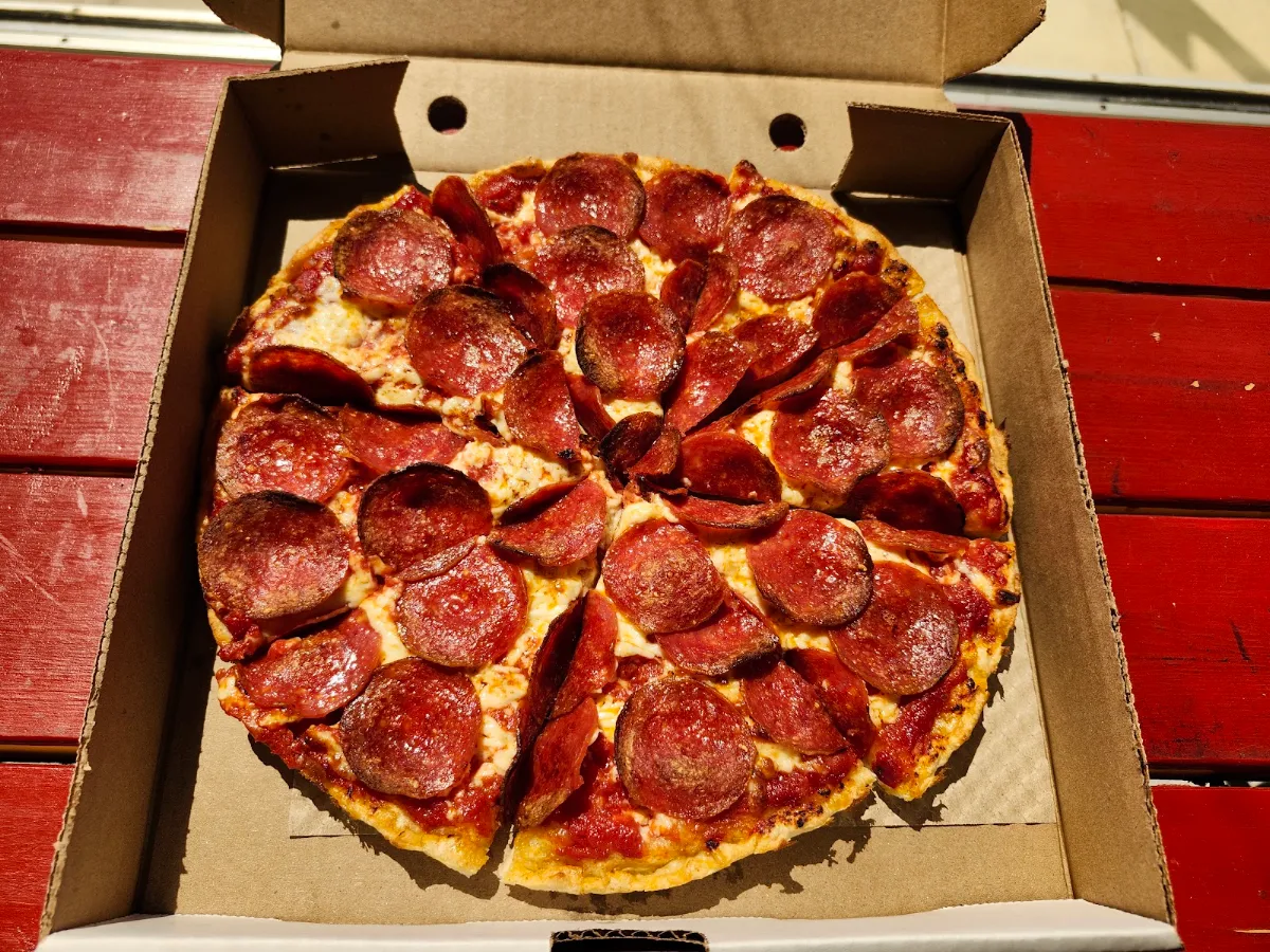 Highlights, Moe's Pizza Co.